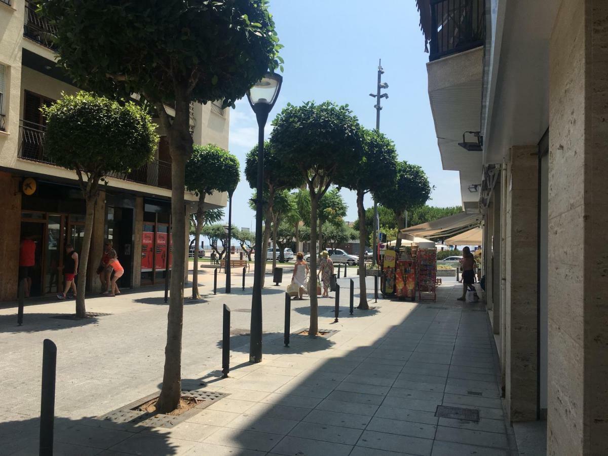 Club Nautic Lejlighed Cambrils Eksteriør billede